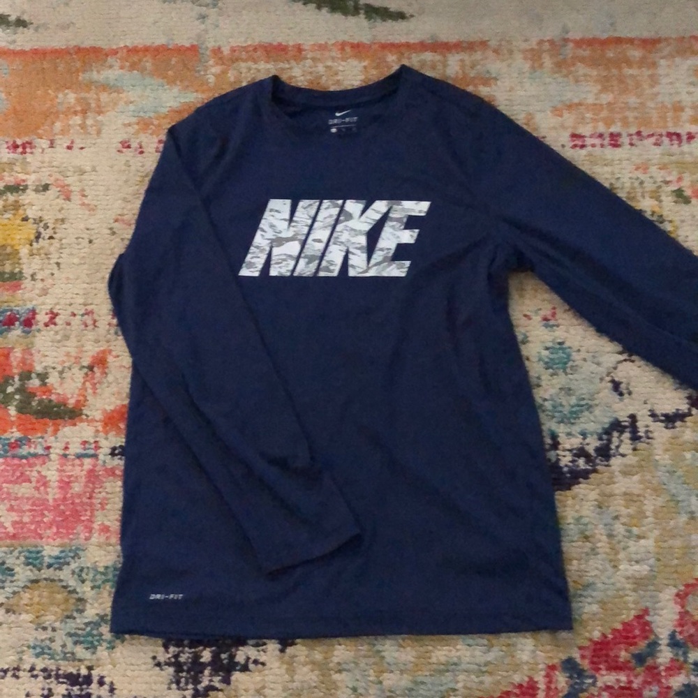 Boys Nike long sleeve